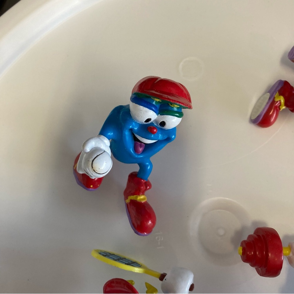 Colorful Cartoon Character Action Figure Set - Picture 5 of 15